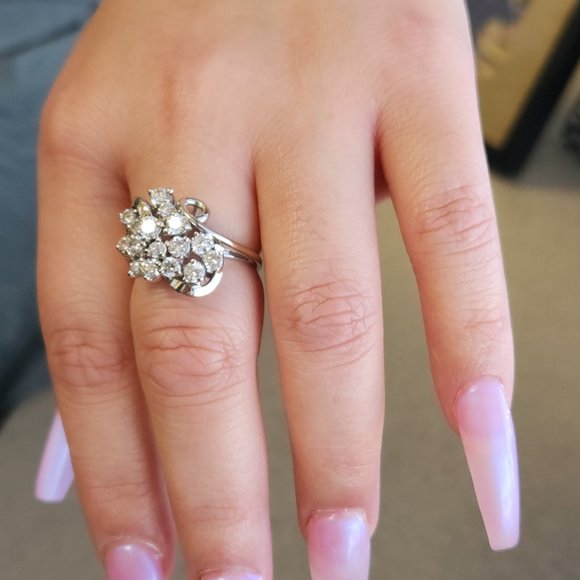 1.85 TW, 14K White Gold Diamond Cluster Style Ring - Picture 2 of 5